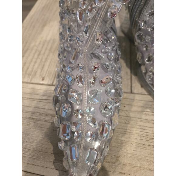 Azalea Wang Women's Gemmy Silver Embellished Western Ankle Boots Size 10 - Picture 7 of 7